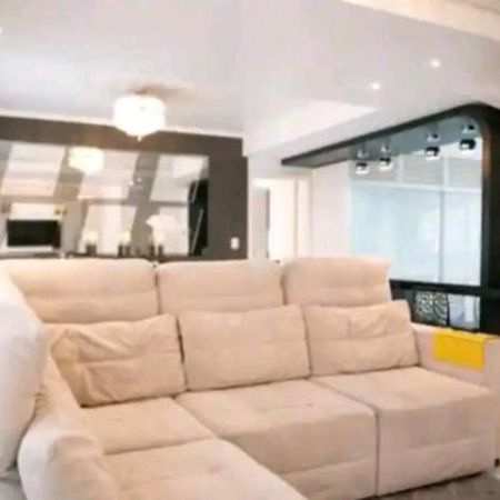 Apart Luxo No Centro Com Hidromassagem Apartment กูรีตีบา ภายนอก รูปภาพ