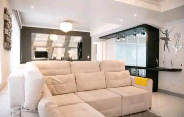 Apart Luxo No Centro Com Hidromassagem Apartment กูรีตีบา ภายนอก รูปภาพ