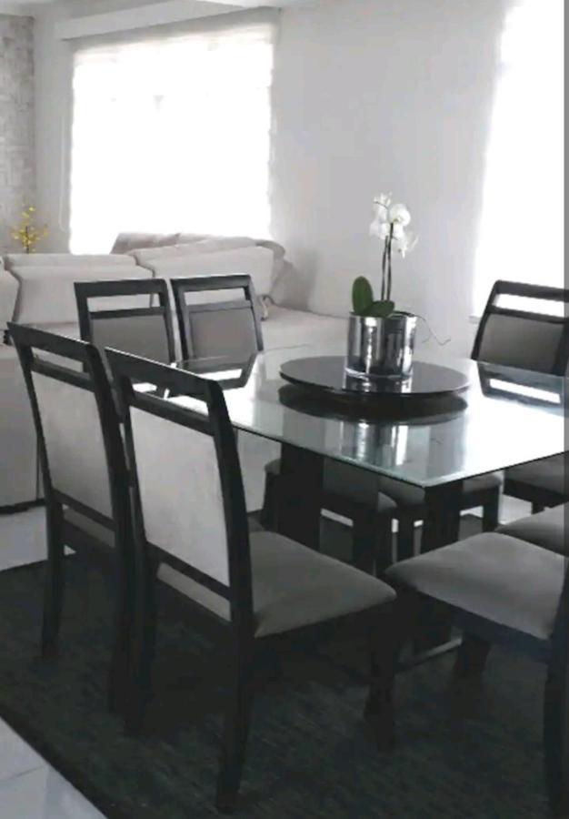 Apart Luxo No Centro Com Hidromassagem Apartment กูรีตีบา ภายนอก รูปภาพ