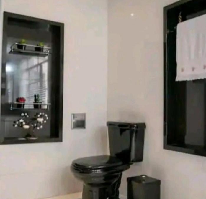 Apart Luxo No Centro Com Hidromassagem Apartment กูรีตีบา ภายนอก รูปภาพ
